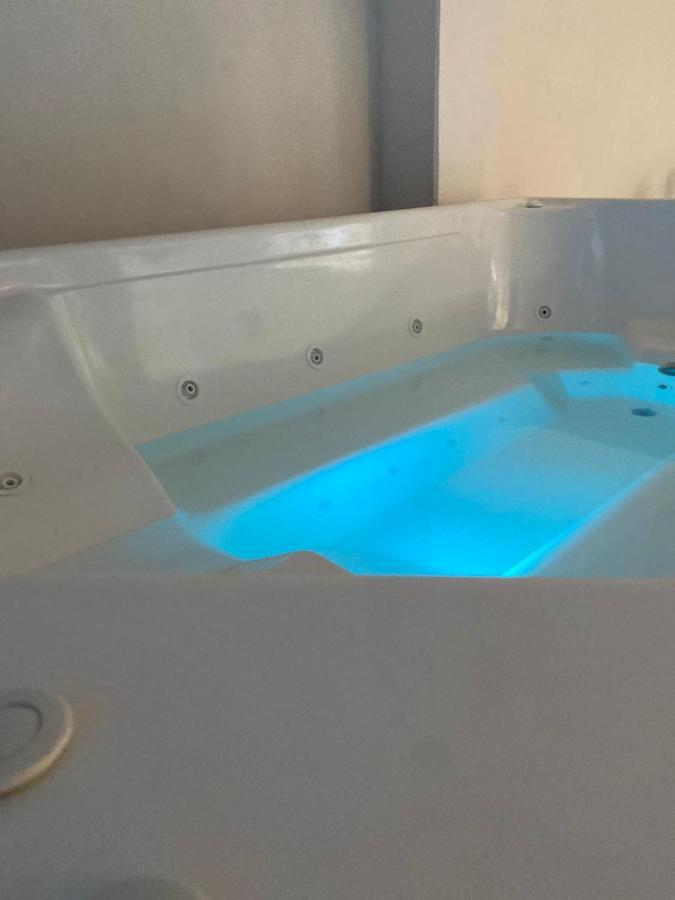 Hotel Hostal Caps Cartagena Kültér fotó